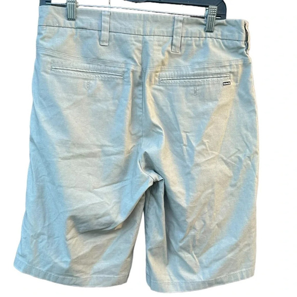 Hurley men's size 30 khaki shorts, missing back button - Picture 3 of 4